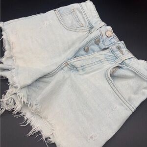 Cotton On Light Wash Frayed Jean Shorts